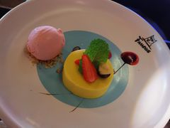 草莓冰淇淋果仁碎配慕斯-Famous肥猫墨西哥音乐餐吧(五棵松华熙LIVE店)