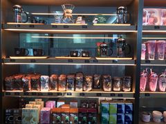 零售区-星巴克(北京西大望路温特莱店)