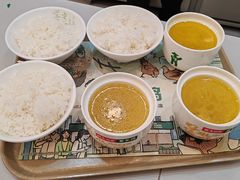 -老乡鸡(武汉光谷天地坐标城店)