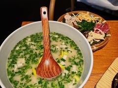 -SHAN山(前滩太古里店)