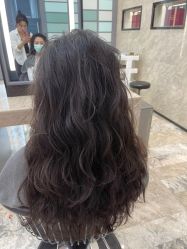 -AKOZO Beauty Salon