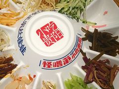 -怪噜范·老贵阳街头名小吃(鸿通城店)