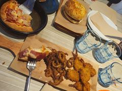 -必胜客(绿地新都会店)