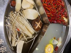 三味锅底-董家湾重庆老火锅(嘉华店)