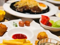 -豪客来牛排(商汇人和广场店)