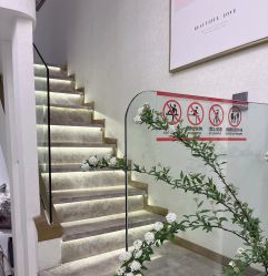 -MIDA蜜哒•科技逆龄美肤连锁