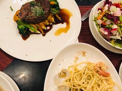 -WOLFGANG PUCK KITCHEN & BAR(迪士尼小镇店)