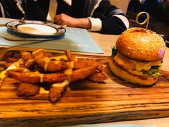 -J·one Bistro吉萬酒厨·牛排