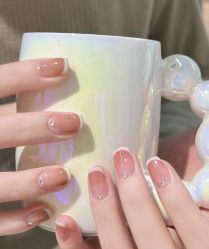 -星辰·新中式美甲美睫工作室