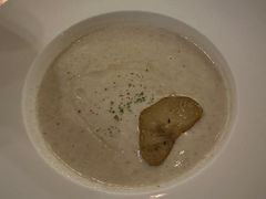 鲜奶油蘑菇汤-马克西姆餐厅(崇文门店)