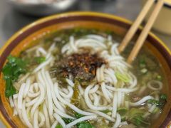 -花溪牛肉粉(八鸽岩店)