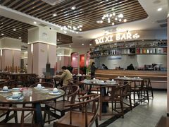 餐具摆设-喜喜酒家·纯手工点心·粤菜