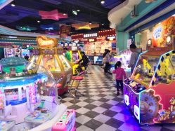 -LuckyStar幸运星家庭娱乐中心(东莞国贸店)