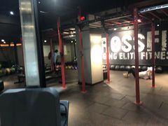 -懒人Club运动健身·运动康复·私教(三迪中心店)