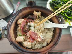 腊肠排骨煲仔饭-容里煲仔饭(利丰北路店)