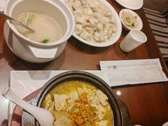 -赶海部落海鲜城(海阳路店)