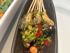 -嗨辣小聚·盘锦河蟹·海鲜烧烤龙虾(盘锦十年好店)