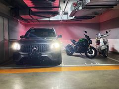 -奔驰北京极光星徽(四元桥店)