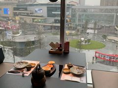 靠窗位-花潮料理艺食馆(成都万象城店)