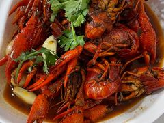 秘制辣卤小龙虾-辣螃铠盆盆蟹大排档(总店)