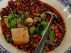 -胡桃里音乐餐厅(陶溪川店)(川湘赣菜·世界百大酒庄直供红酒·音乐表演)