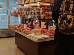-红宝石·鲜奶小方(万航店)