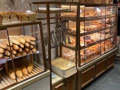 面包甜点陈列柜-山崎面包(静安久光店)