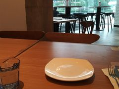 靠窗位-必胜客(龙湾万达店)