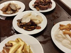 -天宜隆蘑菇宴火锅(石景山旗舰店)