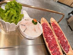 -左庭右院鲜牛肉火锅(七宝领展广场店)