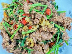 -湖南人家湘菜馆(镇江路店)