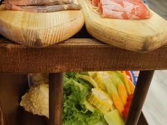 -热火朝天鲜切牛肉火锅(南强街巷店)