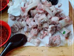 -雷祖芳老妈蹄花店