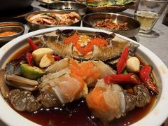 -草家酱蟹炭火烤肉店(珲春南路一店)