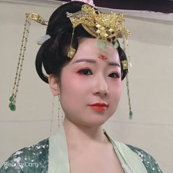 -盘子女人坊生日照·摄影馆(浦东店)