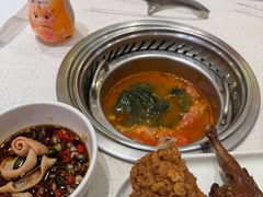 -龍歌自助小火锅(市南金茂湾店)
