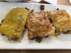 三鲜豆皮-王拐拐热干面·武汉三鲜豆皮(徐家汇店)