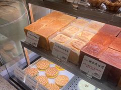 -君之狮子山·轻糖烘焙(松江印象城店)