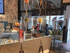 -VENCHI 闻绮(上海佛罗伦萨小镇店)