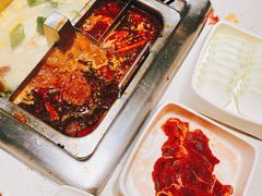 -海底捞火锅鲜切牛肉主题店(长寿路店)