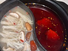 -钢管厂五区小郡肝串串香火锅(梅川路店)