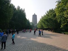 -玲珑塔公园