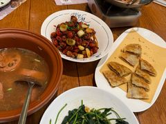 -黄泥岗·地道湖北菜(奥特莱斯店)