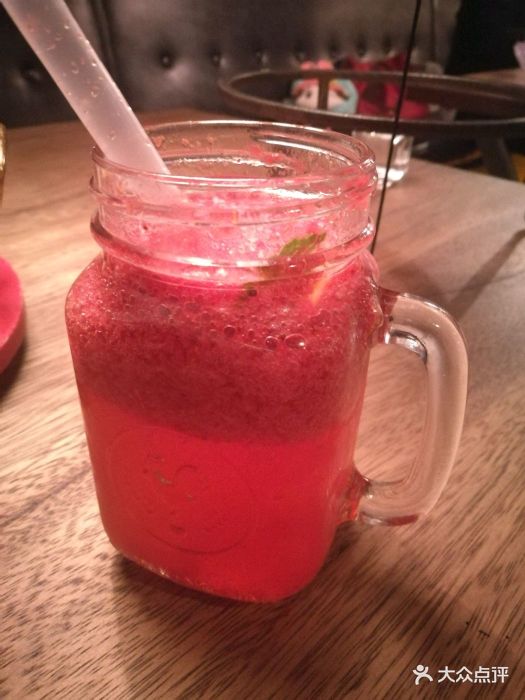 速度披萨(星汇两江店)草莓汽水图片 - 第1张