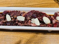 -炼火烤肉店