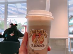 -喜茶(迪士尼小镇DP店)