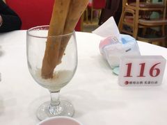 手抓芋丝脆春卷-凤凰楼酒家·粤宴点心(华强北店)