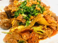 -成都你六姐·牛肉冒菜(城市集市合生汇店)