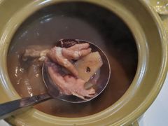 -明本湛江鸡•海鲜小厨(陈家祠店)