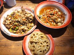 -老三样·美食研究中心(世贸路店)